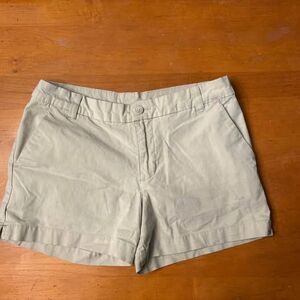 Patagonia Khaki Shorts Classic Fit Summer Casual Work Low Rise Women's 4